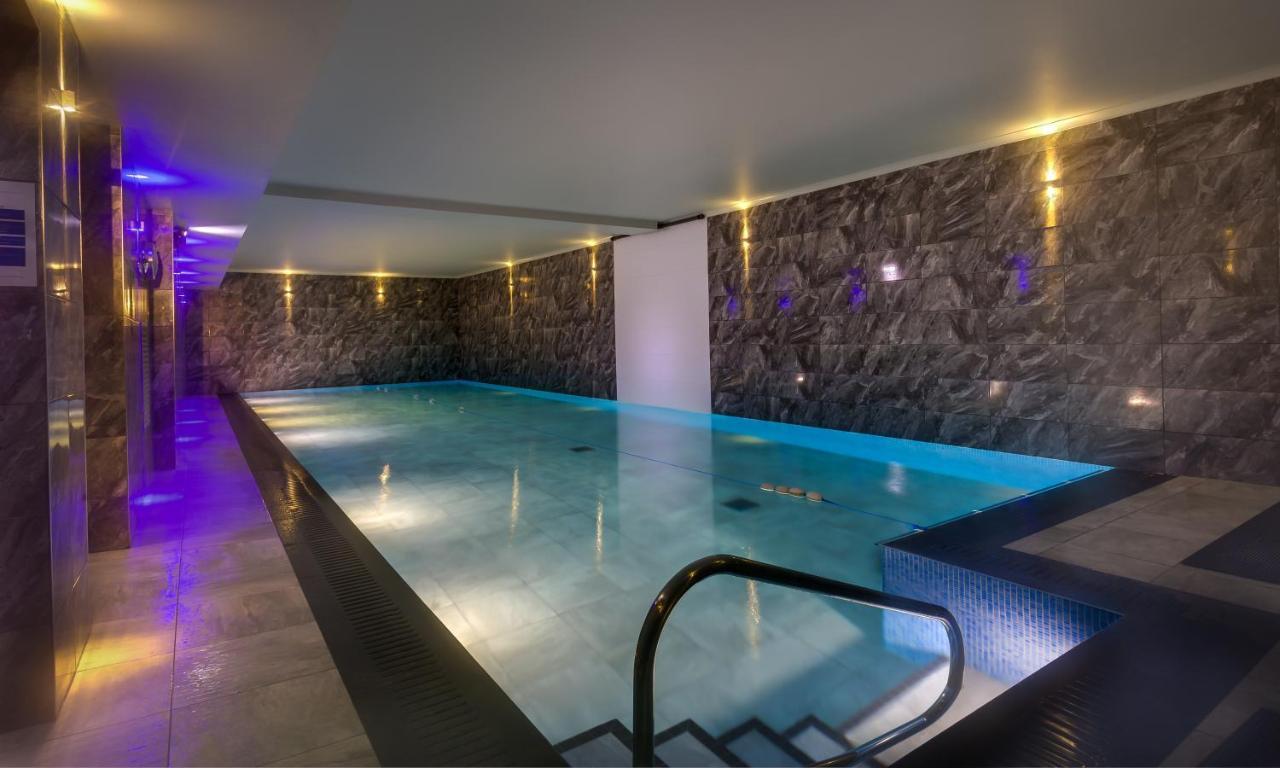 Orrest Range Villa Уиндермер Екстериор снимка